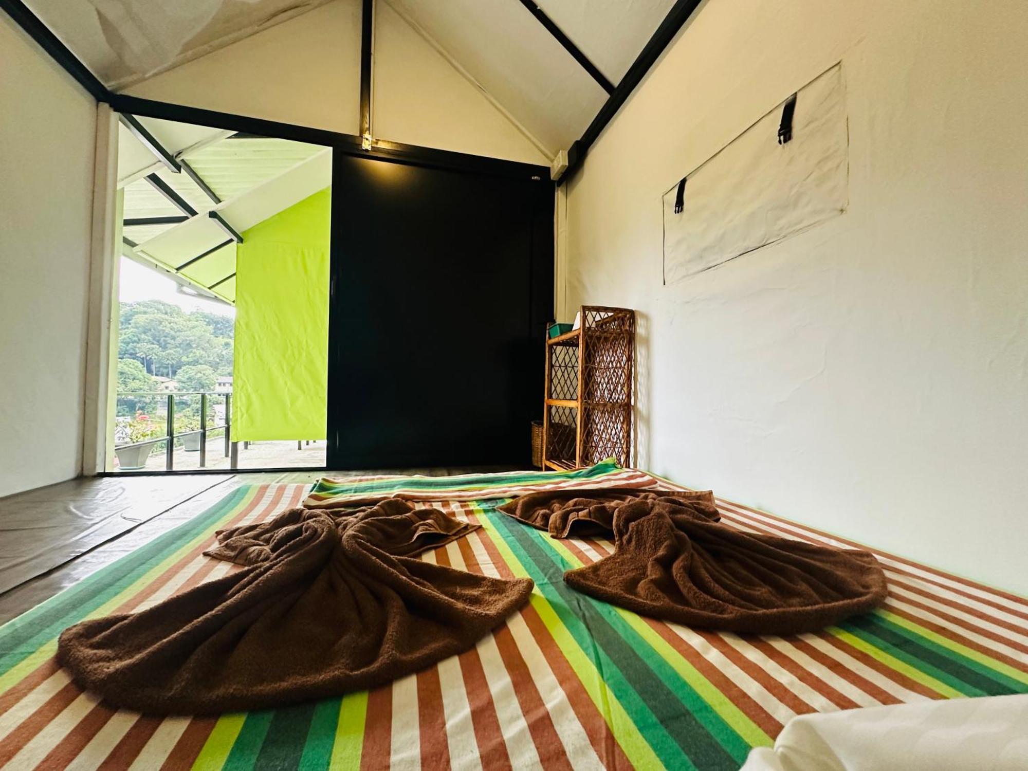 The Sky Tents Kandy Exterior foto